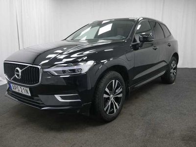 begagnad Volvo XC60 T8 TE Momentum Edition (Navi, Pano)