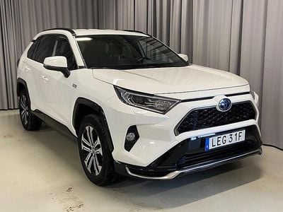 Begagnad Toyota RAV4 Hybrid Edition 185 HK (136 kW) 2021 Vit SUV