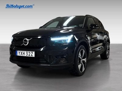 Svart Begagnad 2023 Volvo XC40 Plus SUV | 339 900 kr