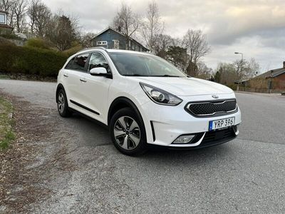 begagnad Kia Niro Hybrid DCT 141 hk