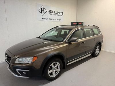 Brun Begagnad 2014 Volvo XC70 Summum Kombi | 134 900 kr (Marknadspris)