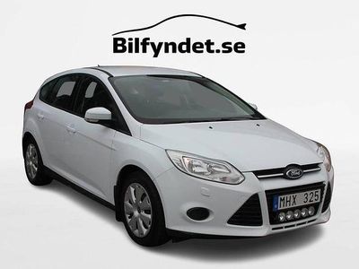 Begagnad Ford Focus 97 HK (71 kW) 2012 Vit Halvkombi