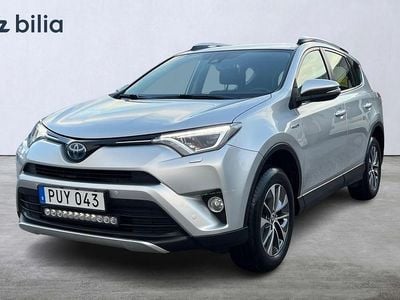 Silver Begagnad 2016 Toyota RAV4 Hybrid Active SUV | 194 900 kr (Marknadspris)
