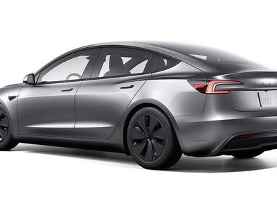 Quicksilver metallic Begagnad 2025 Tesla Model 3 Standard Range Sedan | 439 000 kr (Dyr)