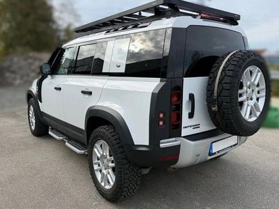Vit Begagnad 2020 Land Rover Defender S SUV | 589 000 kr