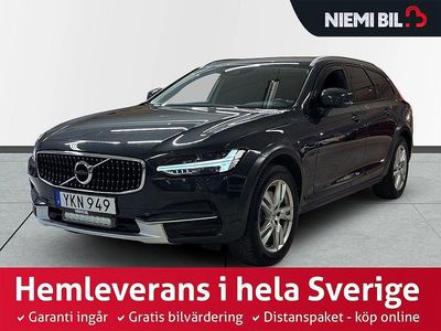 Grå Begagnad 2017 Volvo V90 CC Momentum Kombi | 204 900 kr (Dyr)