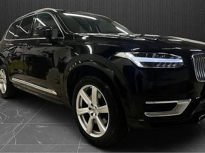 Begagnad Volvo XC90 Momentum 303 HK (222 kW) 2021 Svart SUV