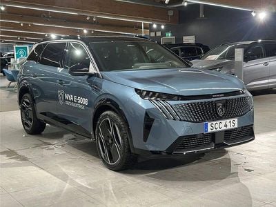 Begagnad Peugeot e-5008 GTi 157 kW (214 HK) 2024 Blå ingaro SUV