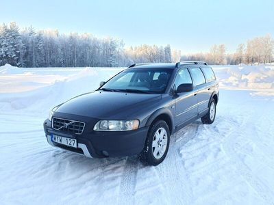 begagnad Volvo XC70 2.5T AWD Geartronic Kinetic 209hk