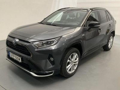 begagnad Toyota RAV4 PHEV, fullservad, dragkrok, mycket fint skick!