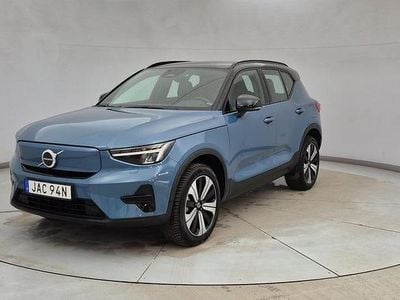Begagnad Volvo XC40 Core 169 kW (231 HK) 2023 Blå SUV
