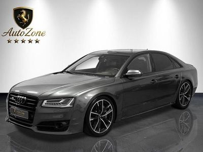 Begagnad Audi S8 plus 605 HK (444 kW) 2017 Grå Sedan
