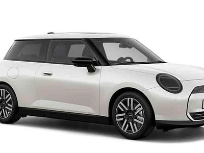 Vit Ny 2025 Mini Cooper SE Halvkombi | 496 000 kr