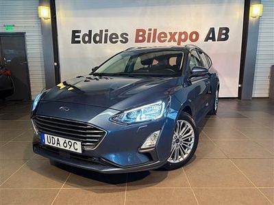 Begagnad Ford Focus Titanium 125 HK (91 kW) 2019 Blå Kombi