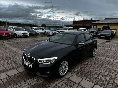 Svart Begagnad 2017 BMW 118 M Sport Halvkombi | 129 900 kr (Bra pris)