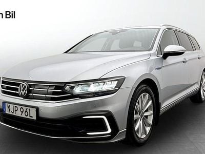Silver Begagnad 2023 VW Passat GTE Kombi | 399 900 kr