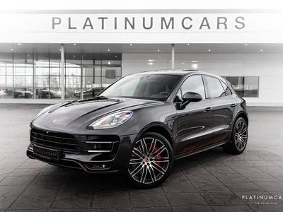 Volcano grå Begagnad 2018 Porsche Macan Turbo Performance Package SUV | 679 000 kr