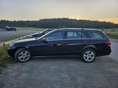 Mercedes E220