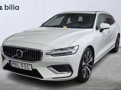 Vit Begagnad 2021 Volvo V60 Inscription Kombi | 359 000 kr (Lite dyr)