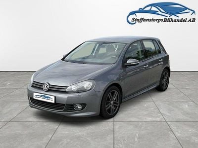 Grå Begagnad 2012 VW Golf VII Halvkombi | 59 900 kr (Marknadspris)