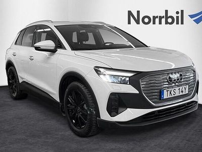Begagnad Audi Q4 e-tron Proline 150 kW (204 HK) 2023 Glaciärvit metallic SUV