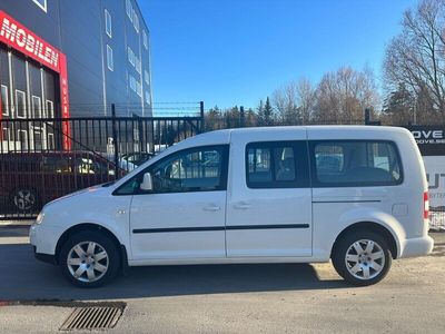 begagnad VW Caddy Maxi Life 1.9 TDI Aut 7-sits 105hk Sv-såld