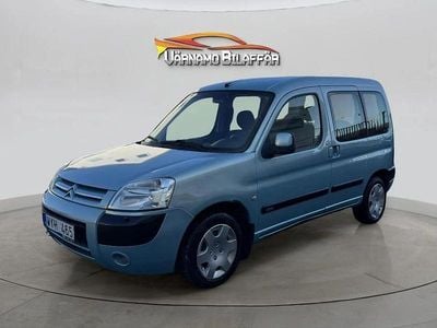 Begagnad Citroën Berlingo 109 HK (80 kW) 2005 Blå Minibuss