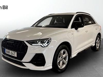 Begagnad Audi Q3 S-Line 245 HK (180 kW) 2023 Ibisvit SUV