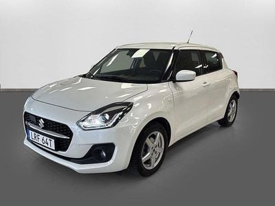 Begagnad Suzuki Swift 83 HK (61 kW) 2023 Vit Halvkombi