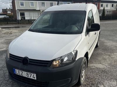 begagnad VW Caddy Skåpbil 1.6 TDI Euro 5 Drag Ny Besiktad