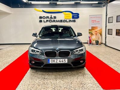 Begagnad BMW 118 Advantage 136 HK (100 kW) 2016 Grå Halvkombi