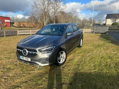 Begagnad Mercedes GLA200 150 HK (110 kW) 2021 Bergsgrå metalic SUV