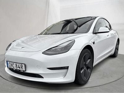 Vit Begagnad 2021 Tesla Model 3 Sedan | 249 000 kr (Bra pris)