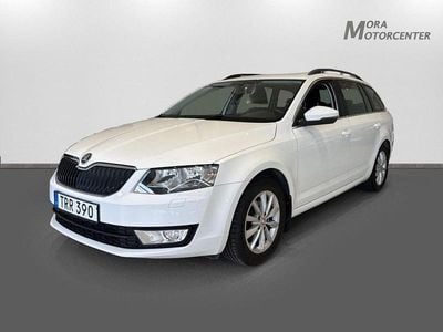 Vit Begagnad 2014 Skoda Octavia Ambition Kombi | 139 000 kr