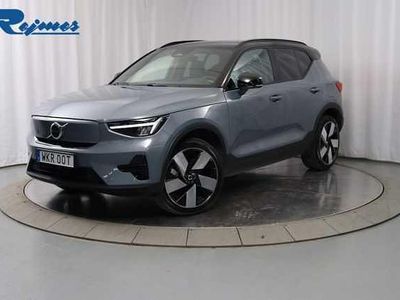 Grå Begagnad 2023 Volvo XC40 Core SUV | 319 900 kr