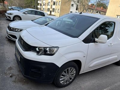 begagnad Peugeot Partner Utökad Last 1.5 BlueHDi EAT Euro 6