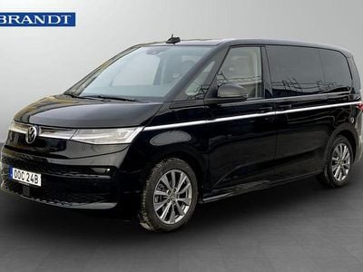 Begagnad VW Multivan Style 220 HK (161 kW) 2022 Svart Van