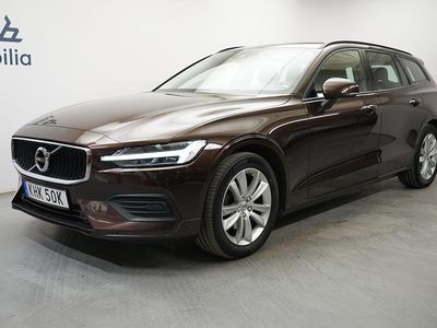 Brun Begagnad 2019 Volvo V60 Momentum Kombi | 229 900 kr (Marknadspris)