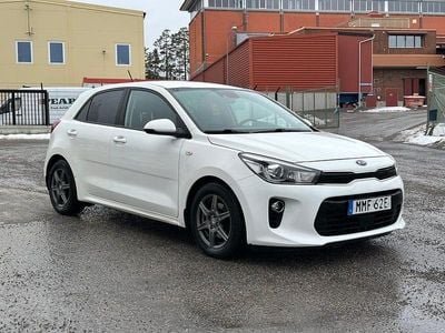 Begagnad Kia Rio 120 HK (88 kW) 2020