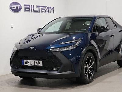 Begagnad Toyota C-HR 197 HK (144 kW) 2024 Blå SUV