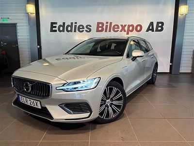 Vit Begagnad 2019 Volvo V60 Inscription Kombi | 289 900 kr (Marknadspris)