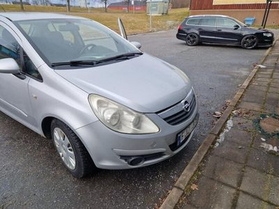 begagnad Opel Corsa 5-dörrar 1.2 Twinport Euro 4