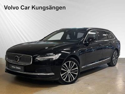 Svart Begagnad 2023 Volvo V90 Core Kombi | 369 900 kr