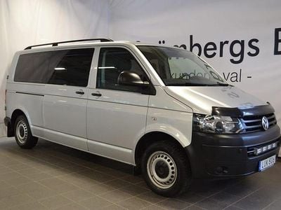 Silver Begagnad 2015 VW Caravelle Minibuss | 169 000 kr (Marknadspris)