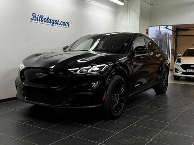 Svart Ny 2025 Ford Mustang Mach-E SUV | 815 000 kr