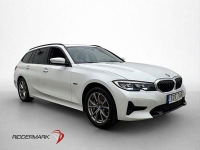 Begagnad BMW 330 Sport Line 292 HK (214 kW) 2022 Vit Kombi