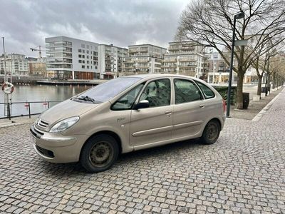 begagnad Citroën Xsara Picasso 2.0 Automat 11.000Mil Nybesiktigad