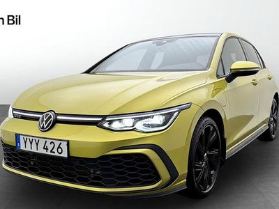 Gul Begagnad 2023 VW Golf VIII GTE Halvkombi | 349 900 kr (Dyr)