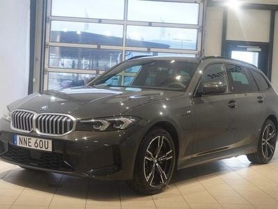 Dravit grå metallic Begagnad 2025 BMW 330 M Sport Kombi | 489 900 kr