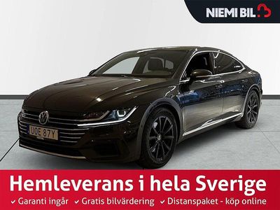 Mörkgrå (grå) Begagnad 2019 VW Arteon R-line Halvkombi | 309 900 kr (Marknadspris)